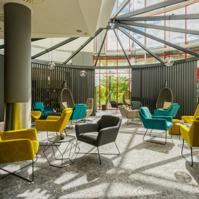 elaya-hotel-frankfurt-oberursel-lobby Modernes Design im elaya hotel frankfurt oberursel.
