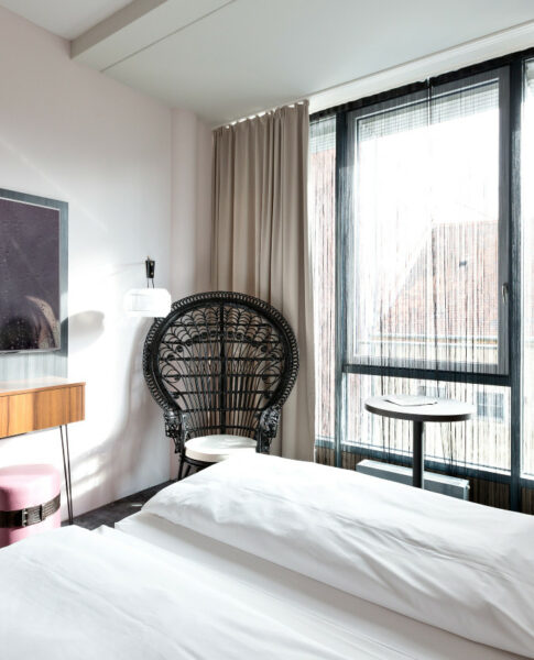 elaya-hotel-munich-city-standard-doppelzimmer-bild Standard Doppelzimmer im elaya hotel munich city