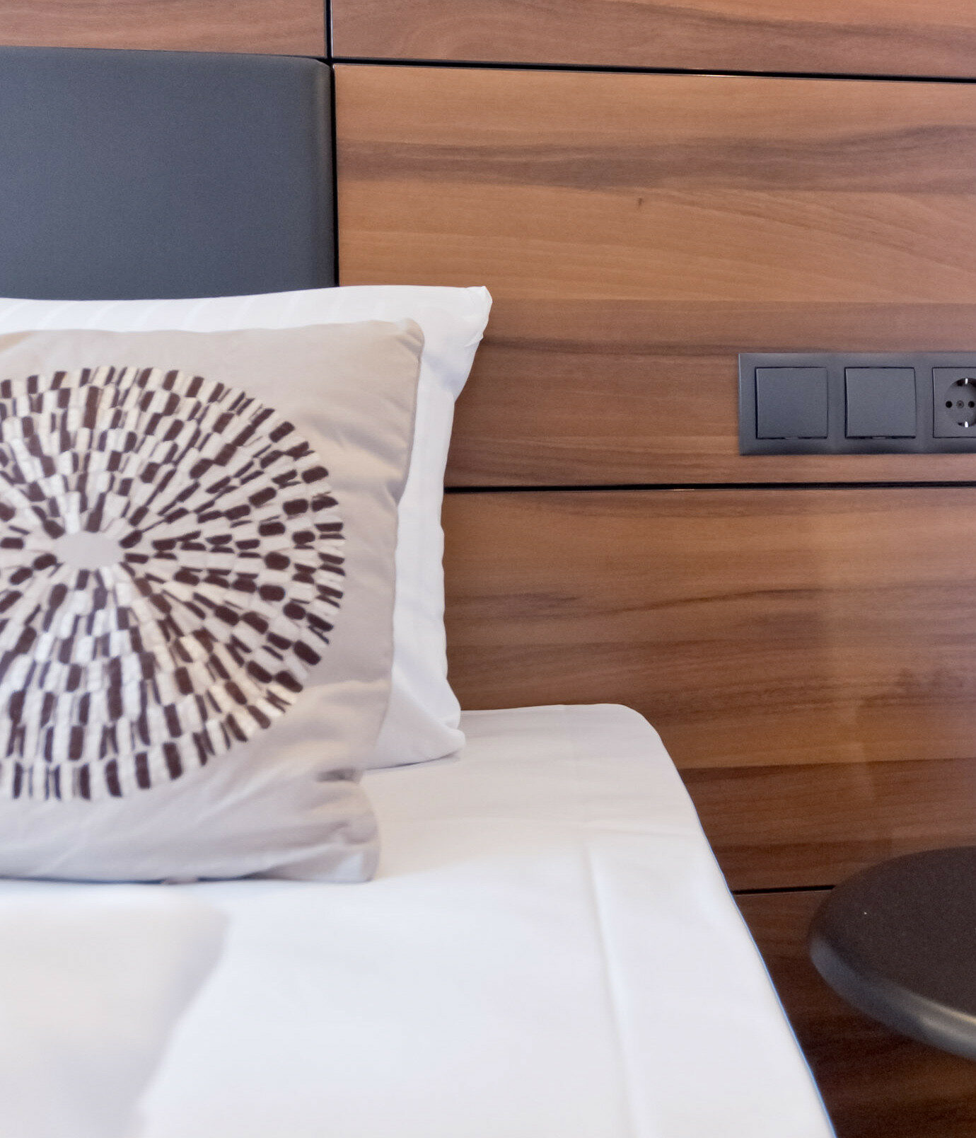 elaya-hotel-munich-city-standard-doppelzimmer-detail-ansciht Doppelzimmer im elaya hotel kleve