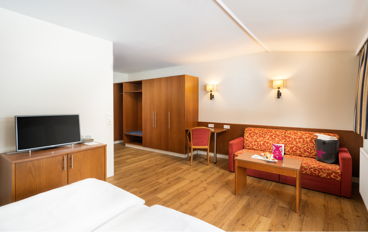 Standard Doppelzimmer im elaya hotel steinplatte