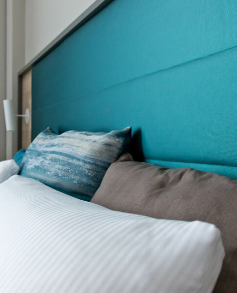 elaya-hotel-stuttgart-boeblingen-apartment-bett-detail Träumen erlaubt: Die Apartments im elaya hotel stuttgart boeblingen