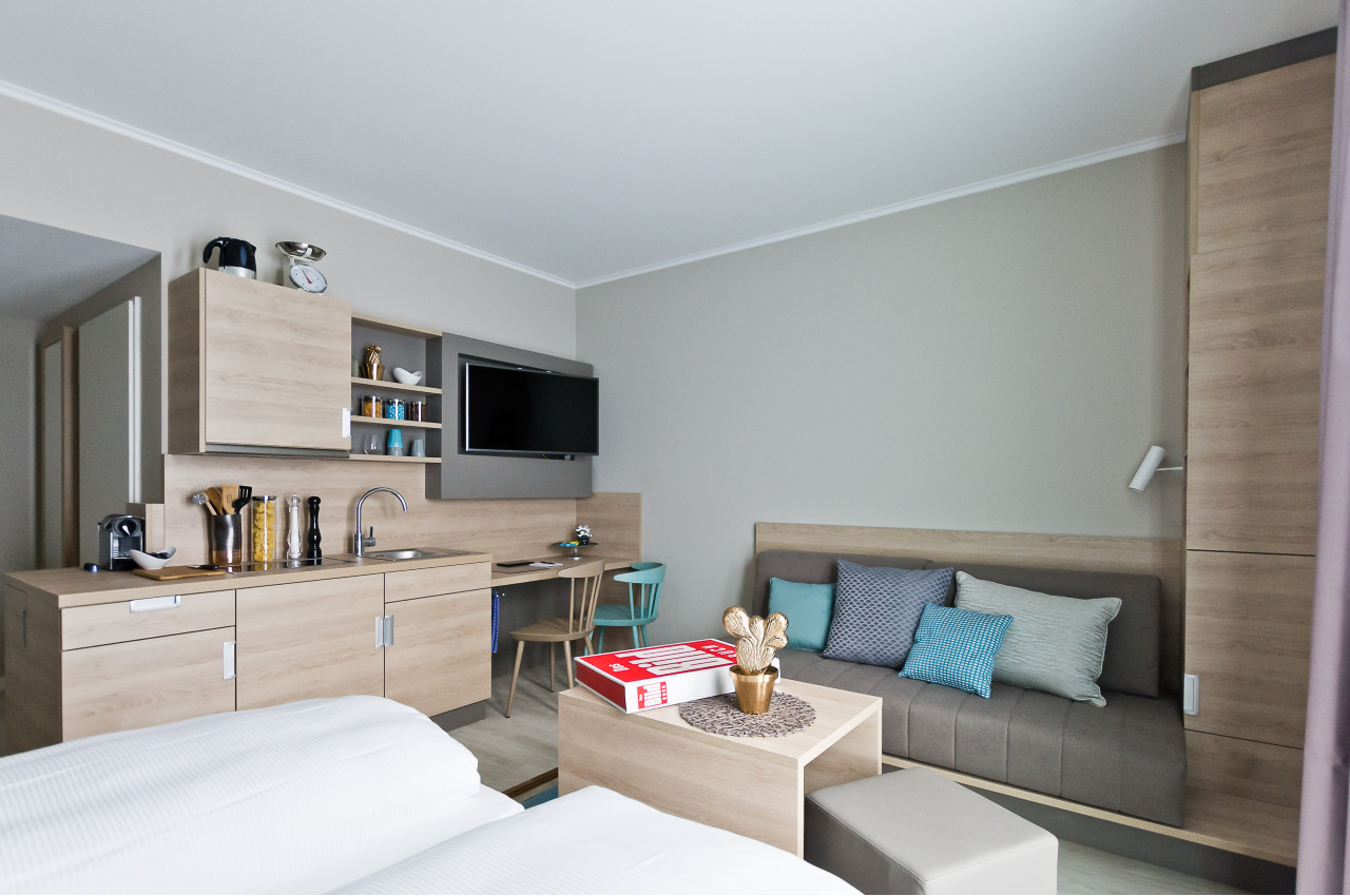elaya-hotel-stuttgart-boeblingen-apartment-küchennische Wohlfühlen im elaya hotel stuttgart boeblingen