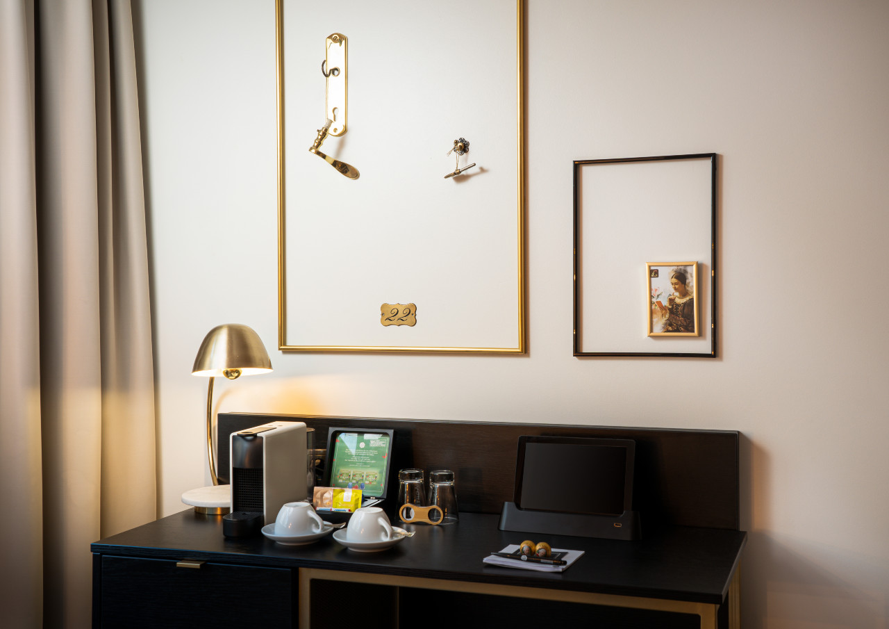 Impressionen aus einem Deluxe Doppelzimmer im elaya hotel vienna city center