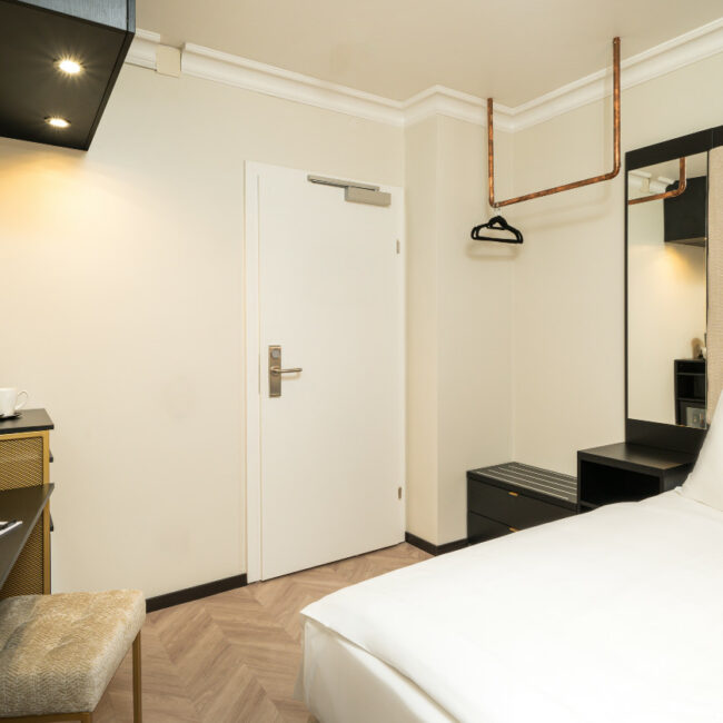Gemütliches Einzelbett in den Einzelzimmern im elaya hotel vienna city center