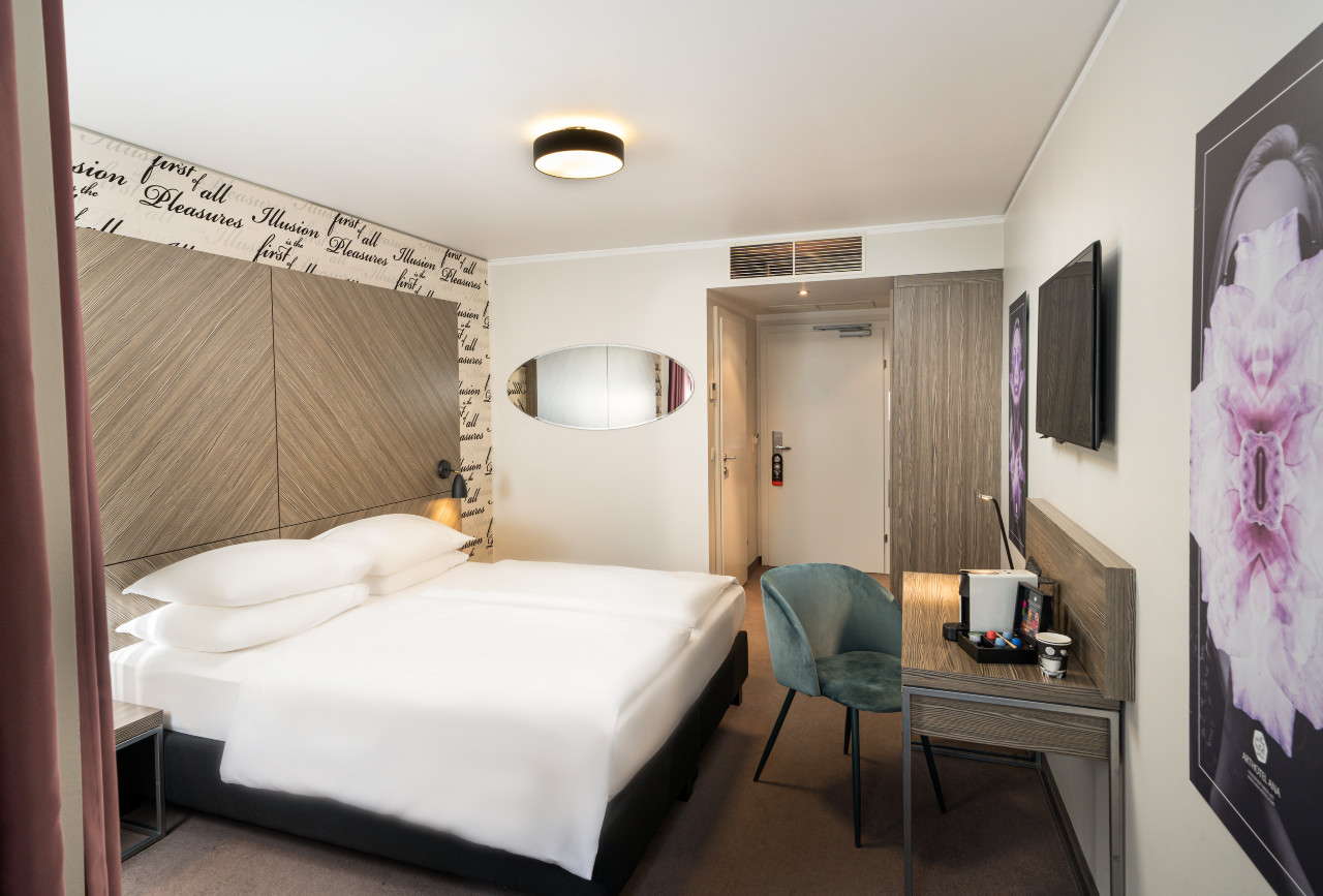 elaya-hotel-vienna-city-west-superior-doppelzimmer- einrichtung Moderne Einrichtung in den Superior Doppelzimmern im elaya hotel vienna city west