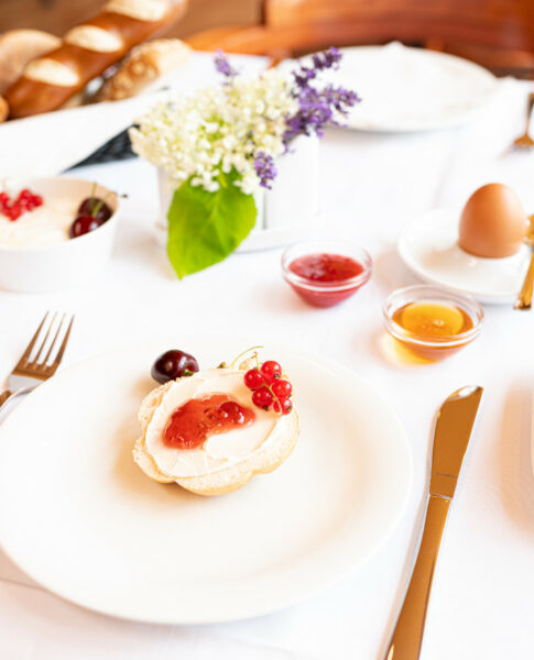 Große Auswahl an Frühtück im elaya hotel wolfenbuettel