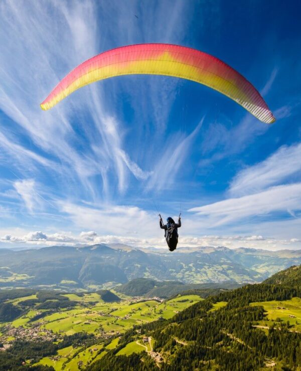 Faszination fliegen: Paragliding in den Alpen